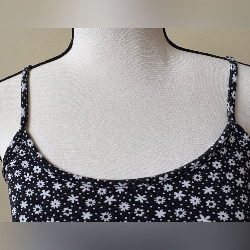 H&M - Black and White Floral Mini Dress - Size Small - Picture 2 of 8